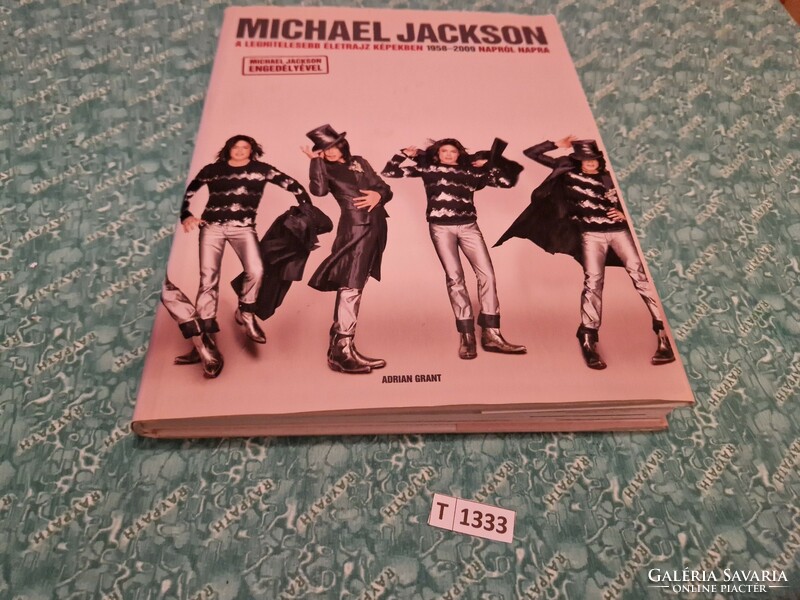 T1333 Michael Jackson életrajz képekben