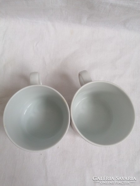 2 Great Plains porcelain mugs.