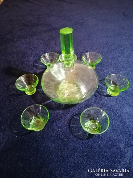 Green liqueur set