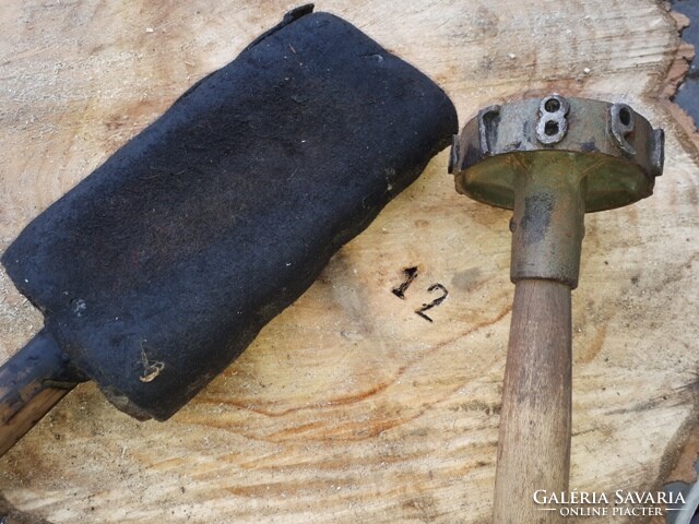 Antique wooden cube, numbering tool