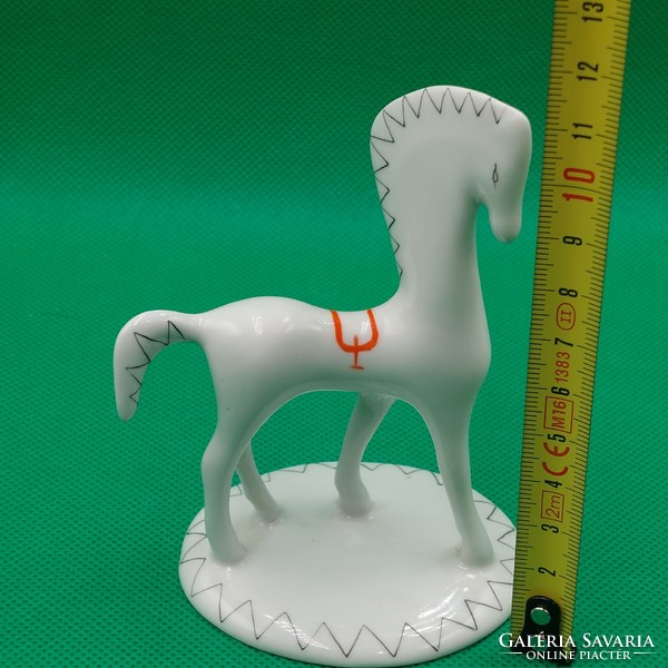 Demjén imre aquincum porcelain factory horse figure
