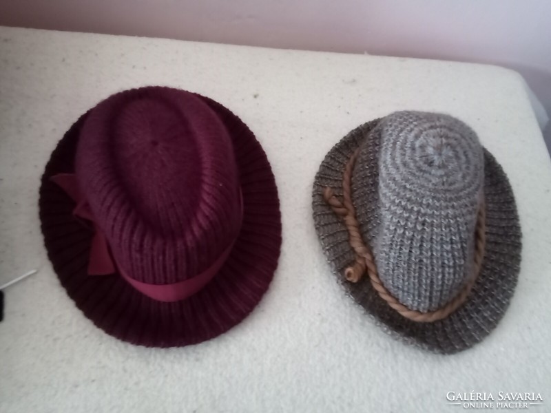 Téli kalapok