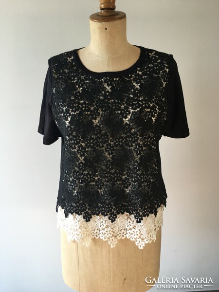 New m&s collection (marks&spencer) elegant casual black and white lace top - size: m/l