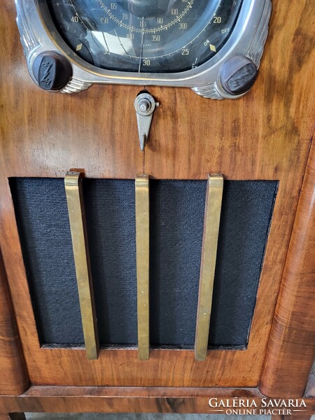 Original zenith cabinet radio art deco