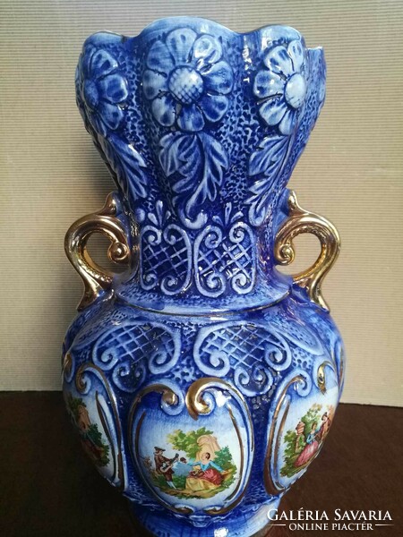 Baroque scene Italian deruta vase 30 cm