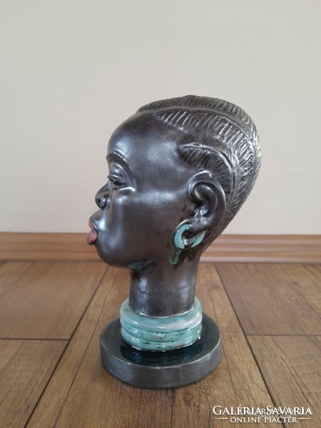 Izsépy art deco ceramic bust