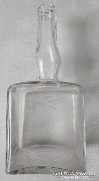 Specially shaped glass with Patzauer Mixa inscription