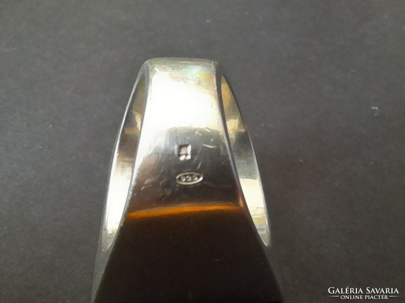 Solid unique 925 silver, 1944 original quarter-dollar signet ring. 52.3 Grams.