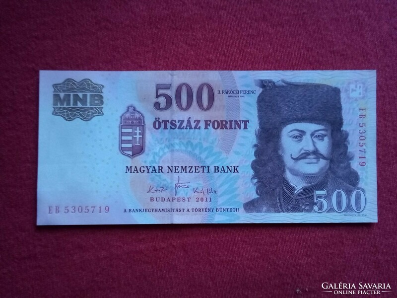 500 Ft papír pénz  hajtatlan gyönyörű állapotú bankjegy 2011 UNC