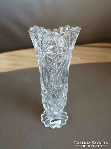 Czech crystal vase (12cm), new in box