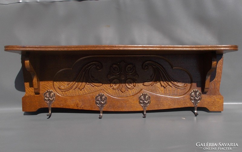 Neo-Baroque Chippendale style carved wooden hall hanger d