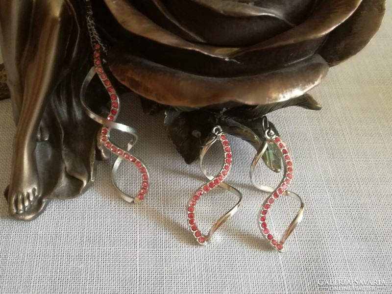 Silver-plated fashion jewelry set