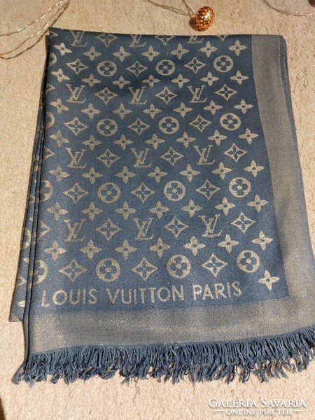 Louis Vuitton csillogós gyönyörű sál
