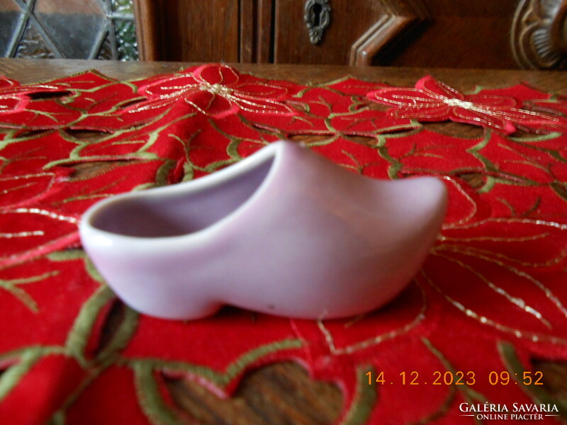 Zsolnay slippers, clogs i