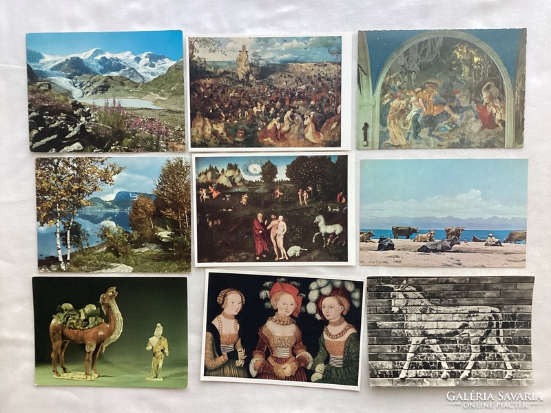 25 pieces of mixed Hungarian and foreign postcards. ( F . ) .