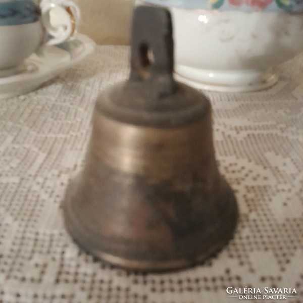 Antique bronze bell bell, clear, beautiful, strong sound - even for Christmas - art&decoration