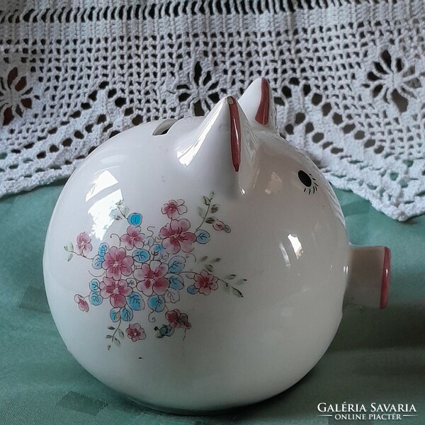 Régi porcelán malacpersely virágmintával
