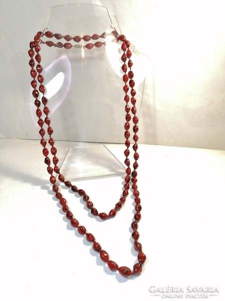 Old Czechoslovakian necklace (1035)