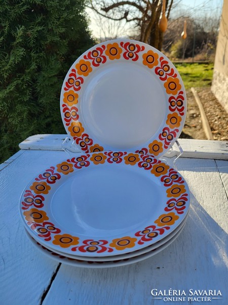 Alföldi porcelain_set of 4 small plates_folk, Hungarian