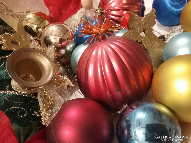 Old Christmas decorations, Advent wreath