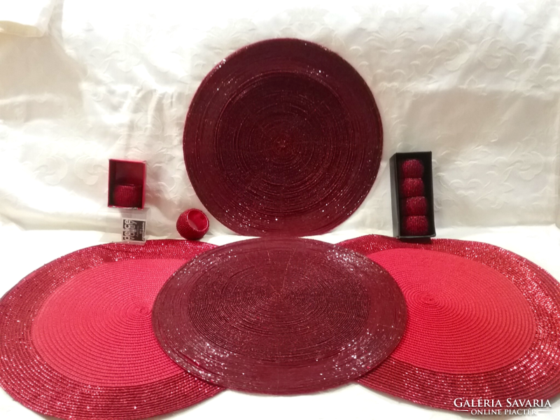 Cherry red pearl placemat, napkin ring