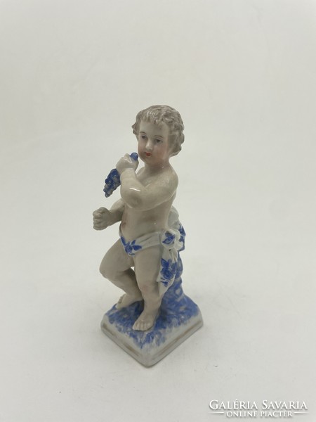 Antik sitzendorf putto szőlővel 10.5cm porcelán figura