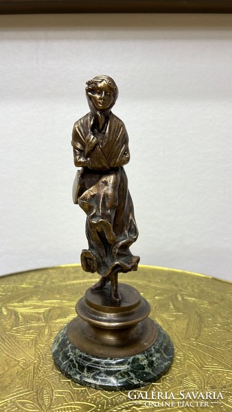 Woman with a mandolin, - centenary bronze statue of Dominique Alonzo