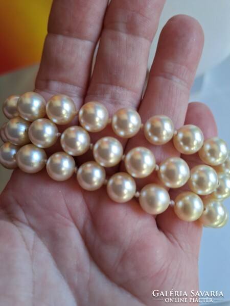 Large-eyed tekla string of beads/95cm/