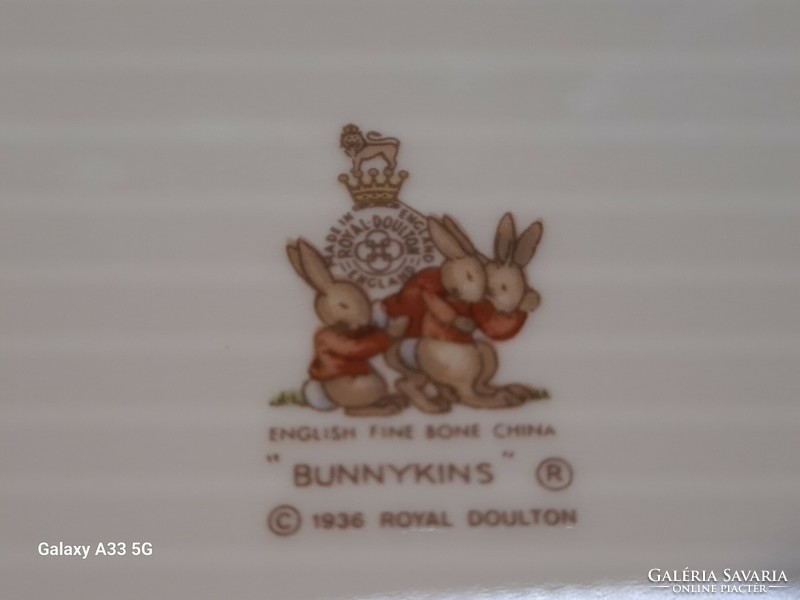 Royal Doulton angol gyermek porcelán étkészlet Bunnykins 1984 nyuszis tányérok bögrék