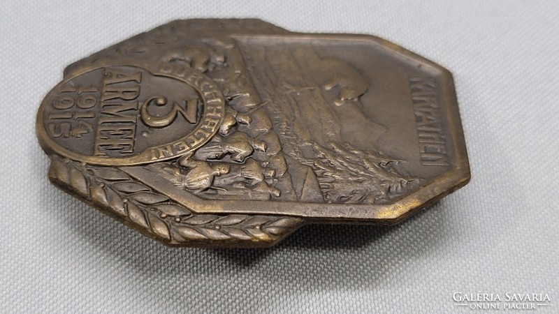 Austro-Hungarian monarchy 1915 metal cap badge