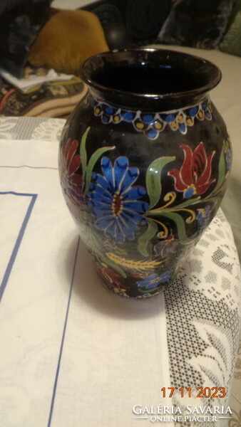 HMV  régi szignós váza  , 16 x 26 cm