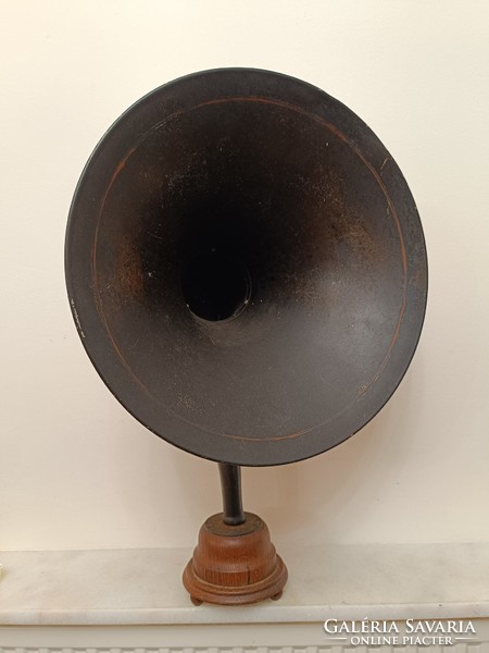 Antique radio funnel museum technical antique 805 8224