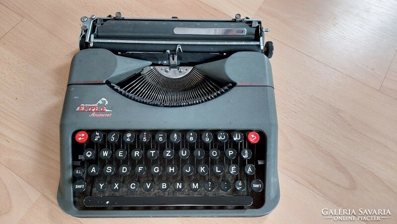 Ritka Empire Aristocrat hordozható írógép táskaírógép