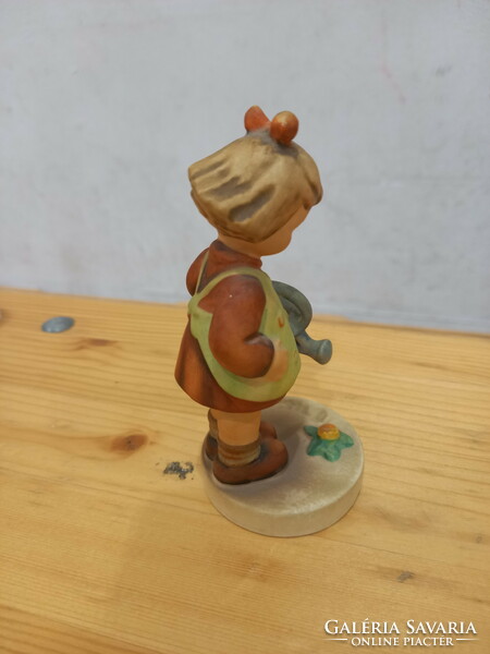 Sumptuous old Hummel/Goebel porcelain statue: the little gardener (11 cm)