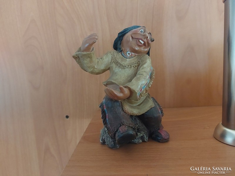 Cheerful Indian statue approx. 13 cm