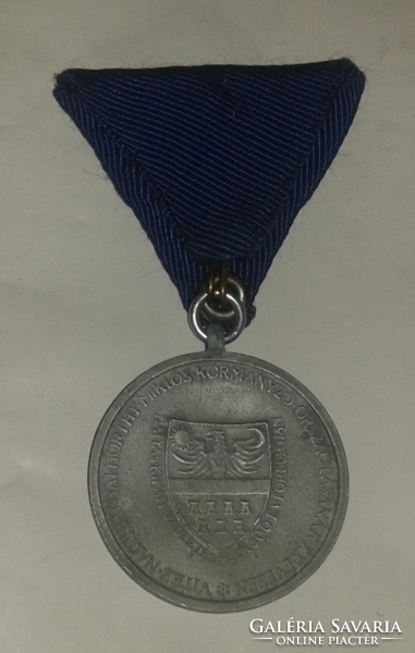 War medal Recapture of Transylvania with matching war ribbon 1940