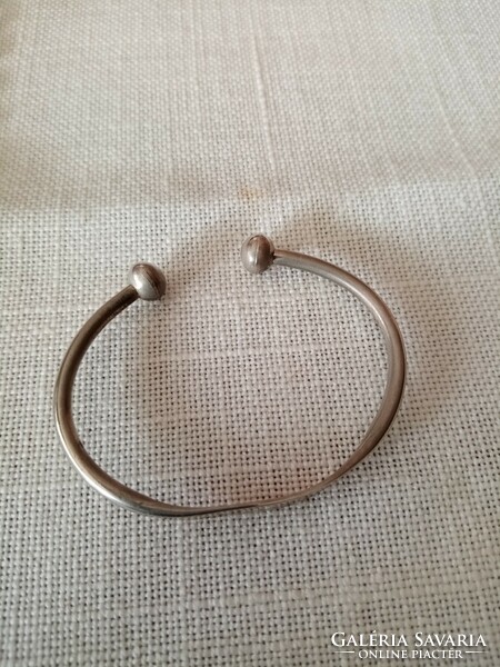 Thick silver-plated children's / baby gold-plated copper bracelet size: approx. 5.5x4.5 cm