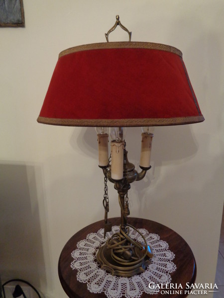 Old table lamp with its shade