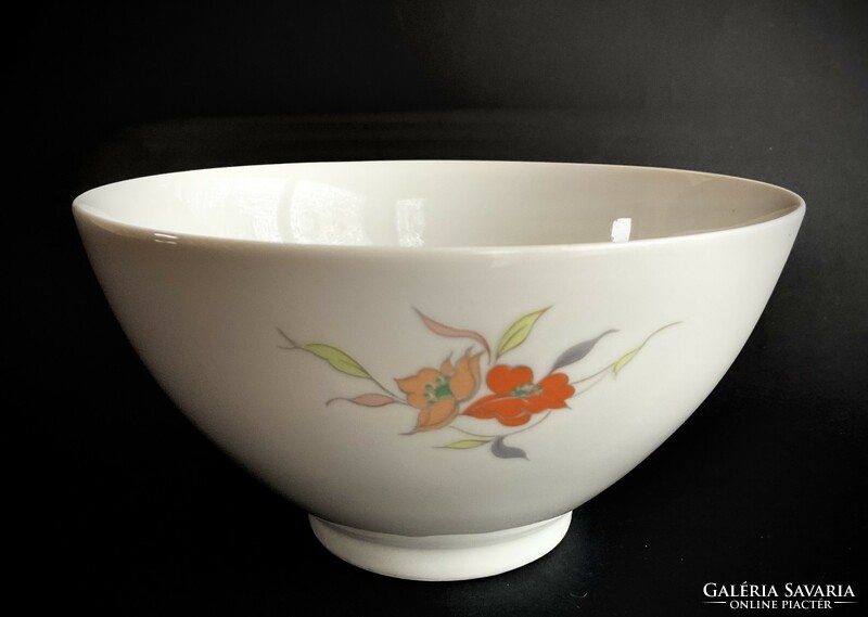 Alföldi display case bowl with orange blossom muesli bowl