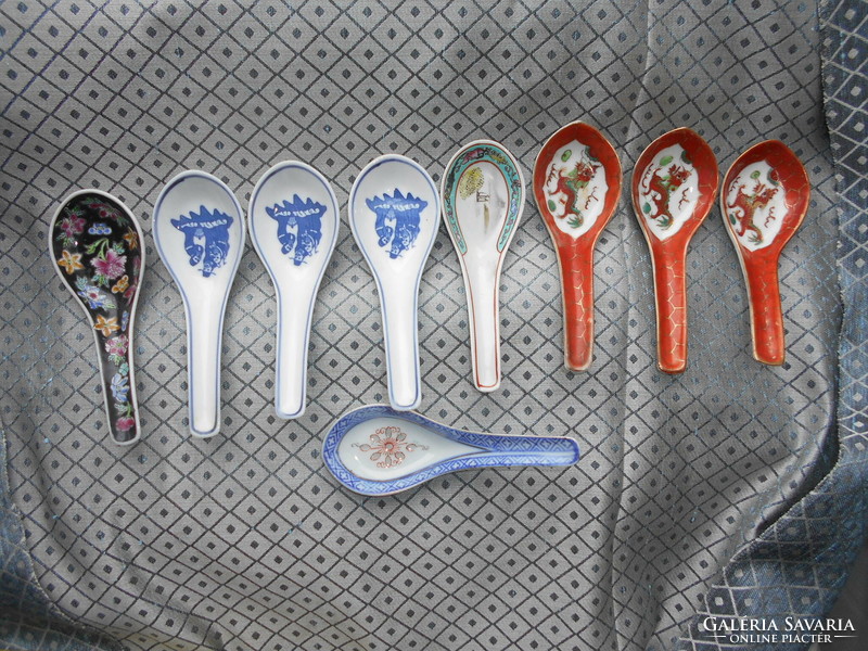 9 porcelain spoons