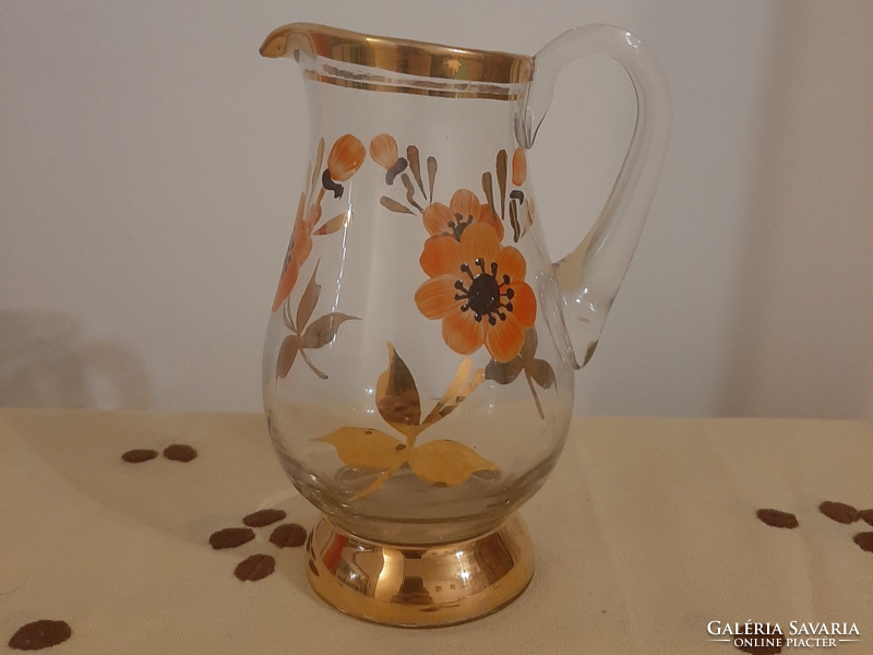 Arany szegélyes virágmintás üveg kiöntő, váza, dísz 14 cm