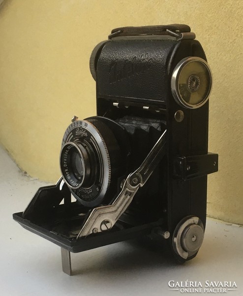 Balda jubilette German-made analog camera from the late 1930s.