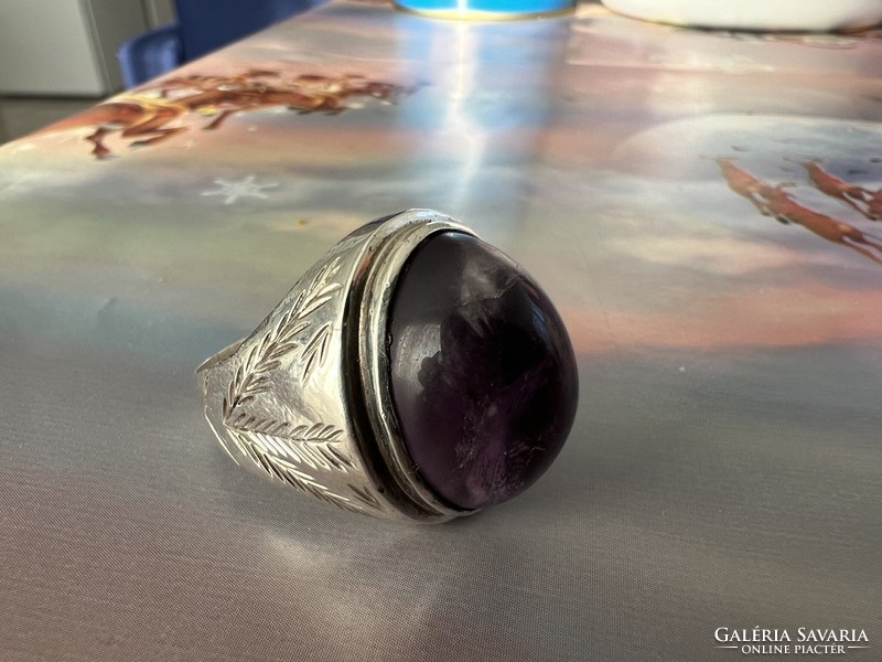 Amethyst silver ring
