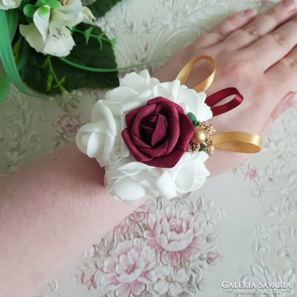 New, custom-made white-burgundy-gold rose pearl wrist ornament