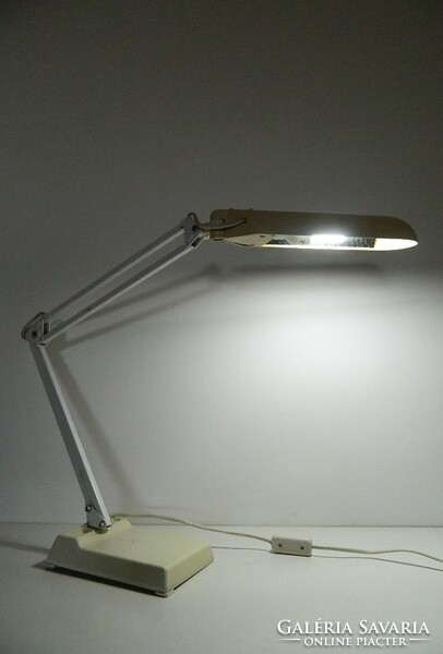 Retro / loft philips desk or workshop lamp