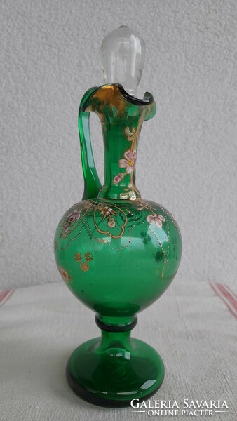 Historicist (xixth century) Blown glass, enamel-painted antique spout, decanter, 23 cm
