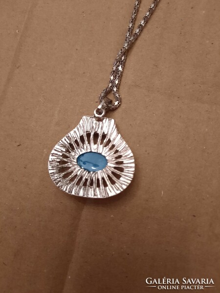 Medical metal, stainless steel, necklace with turquoise stones, negotiable
