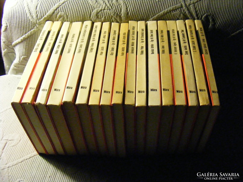 17 kötet - Így élt sorozat könyvcsomag