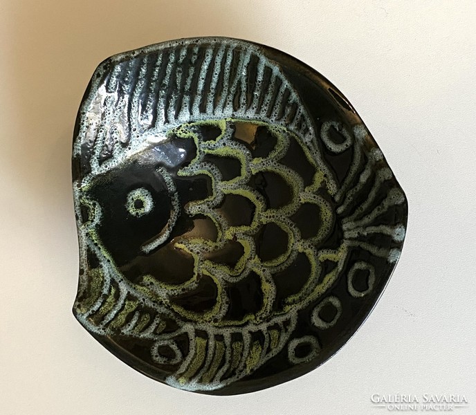 Fish-shaped green painted marked retro ceramic decorative bowl