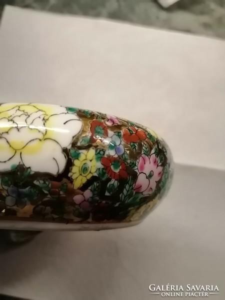 Ashtray with Chinese pattern